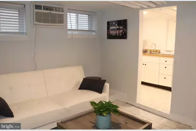 2121 N Street NW #2, Washington, DC 20037 - Photo 4