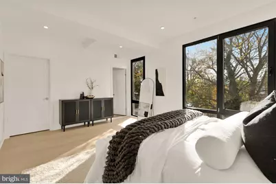 1810 Central Place NE #2, Washington, DC 20002 - Photo 20