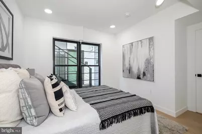 304 Florida Avenue NW #1, Washington, DC 20001 - Photo 14