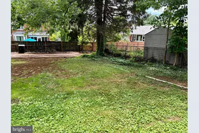 8028 Eastern Avenue NW, Washington, DC 20012 - Photo 4