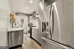 215 Hawaii Ave NE, Washington, DC 20011 - Photo 14