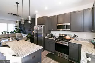 935 Sycamore Dr SE, Washington, DC 20032 - Photo 4