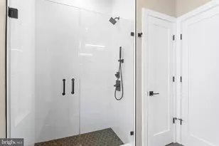 1358 Florida Ave NE, Washington, DC 20002 - Photo 14