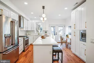 1704 Independence Ave SE, Washington, DC 20003 - Photo 12