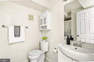 516 4th St NE, Washington, DC 20002 - Photo 16