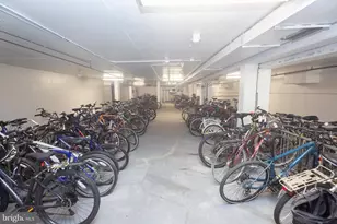 3001 Veazey Terrace NW, Washington, DC 20008 - Photo 18