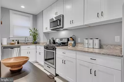 3020 Porter Street NW #103, Washington, DC 20008 - Photo 14