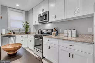 3020 Porter St NW, Washington, DC 20008 - Photo 14