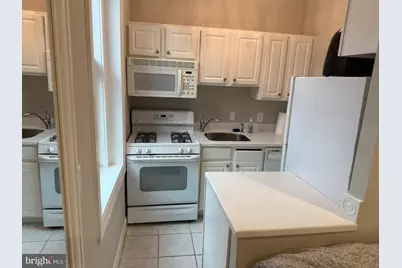 333 2nd Street NE #305, Washington, DC 20002 - Photo 6