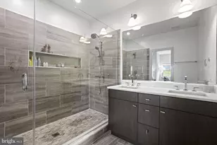 1201 Kenyon St NW, Washington, DC 20010 - Photo 16