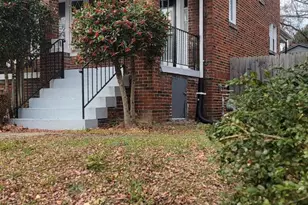 419 Oneida Pl NW, Washington, DC 20011 - Photo 2