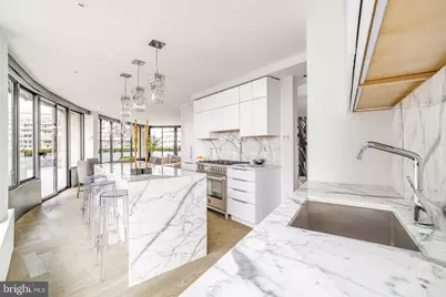 2500 Virginia Ave NW #714, Washington, DC 20037 - Photo 16