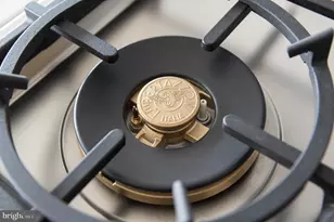 2500 Virginia Ave NW, Washington, DC 20037 - Photo 14