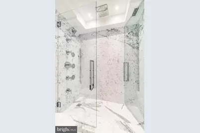 2500 Virginia Ave NW #715, Washington, DC 20037 - Photo 32