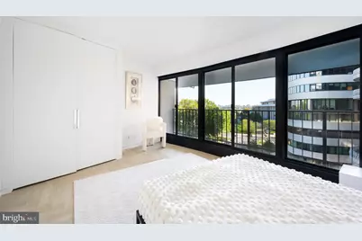 2500 Virginia Ave NW #714/715, Washington, DC 20037 - Photo 24