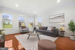 3139 Fort Lincoln Dr NE, Washington, DC 20018 - Photo 2