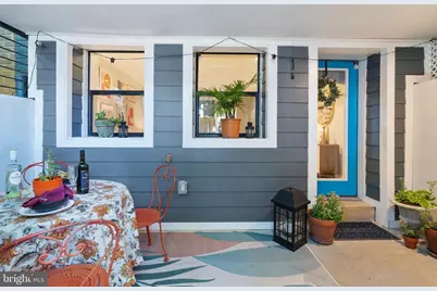 210 Varnum Street NW #1, Washington, DC 20011 - Photo 2