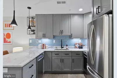 210 Varnum Street NW #1, Washington, DC 20011 - Photo 10