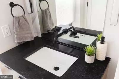 1208 M Street NW #12, Washington, DC 20005 - Photo 22