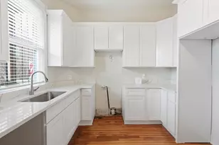 1934 1st St NW, Washington, DC 20001 - Photo 10