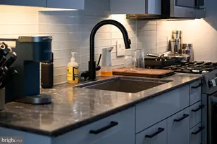 70 N Street SE, Washington, DC 20003 - Photo 32