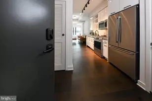 70 N Street SE, Washington, DC 20003 - Photo 6