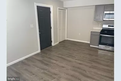 330 63rd Street NE #302, Washington, DC 20019 - Photo 4