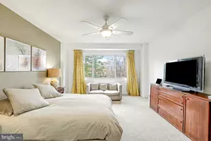 4201 Cathedral Ave NW, Washington, DC 20016 - Photo 20