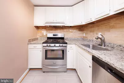 1260 21st Street NW #1004, Washington, DC 20036 - Photo 10