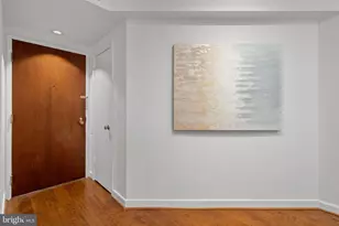 955 26th St NW, Washington, DC 20037 - Photo 4