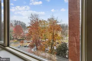 4000 Tunlaw Rd NW, Washington, DC 20007 - Photo 4