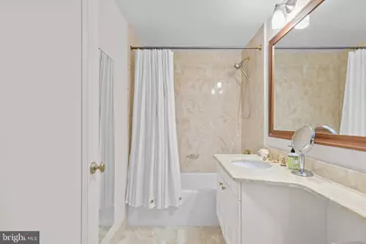 1111 23rd Street NW #4G, Washington, DC 20037 - Photo 32