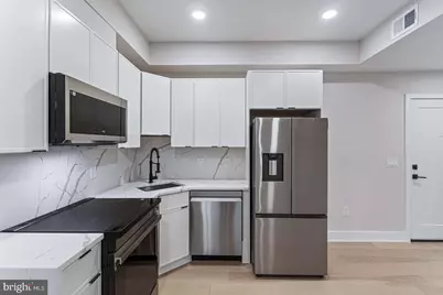 1516 East Capitol Street NE, Washington, DC 20003 - Photo 8