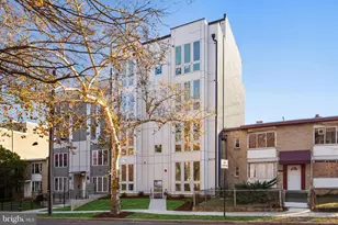 2105 M St NE, Washington, DC 20002 - Photo 8