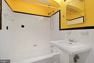 1403 K St SE, Washington, DC 20003 - Photo 52