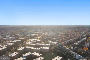 2105 M St NE, Washington, DC 20002 - Photo 40