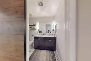 2642 39th St NW, Washington, DC 20007 - Photo 12