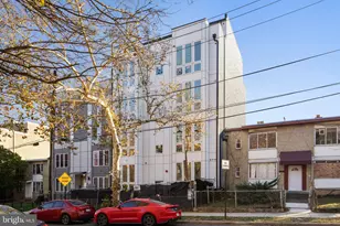 2105 M St NE, Washington, DC 20002 - Photo 60
