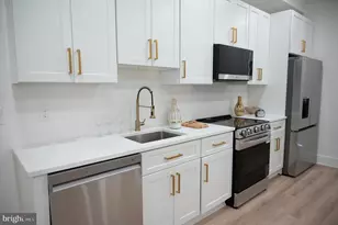 2105 M St NE, Washington, DC 20002 - Photo 4