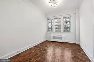 4000 Cathedral Ave NW, Washington, DC 20016 - Photo 14