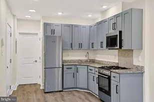 1821 T St NW, Washington, DC 20009 - Photo 4