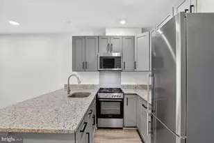1821 T St NW, Washington, DC 20009 - Photo 28