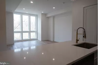 2105 M Street NE #12, Washington, DC 20002 - Photo 2