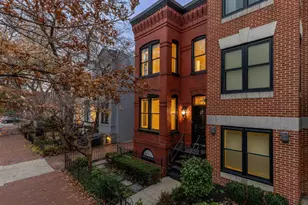 329 8th St NE, Washington, DC 20002 - Photo 1