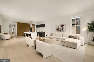 329 8th St NE, Washington, DC 20002 - Photo 4