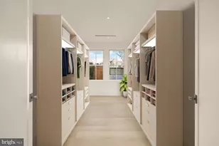 329 8th St NE, Washington, DC 20002 - Photo 28