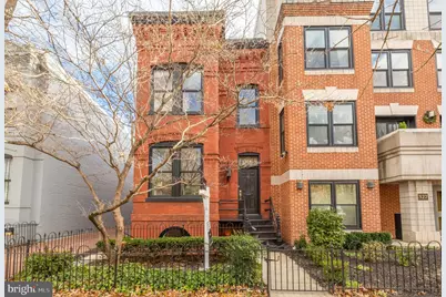 329 8th St NE, Washington, DC 20002 - Photo 2