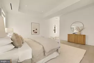 329 8th St NE, Washington, DC 20002 - Photo 24