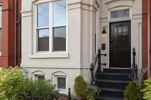 726 3rd St NE, Washington, DC 20002 - Photo 2