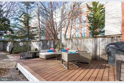 726 3rd Street NE, Washington, DC 20002 - Photo 38